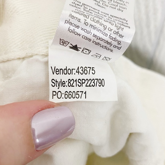 Pacsun | White Denim Peace Sign Doddle Shorts Size 24 - Picture 5 of 9